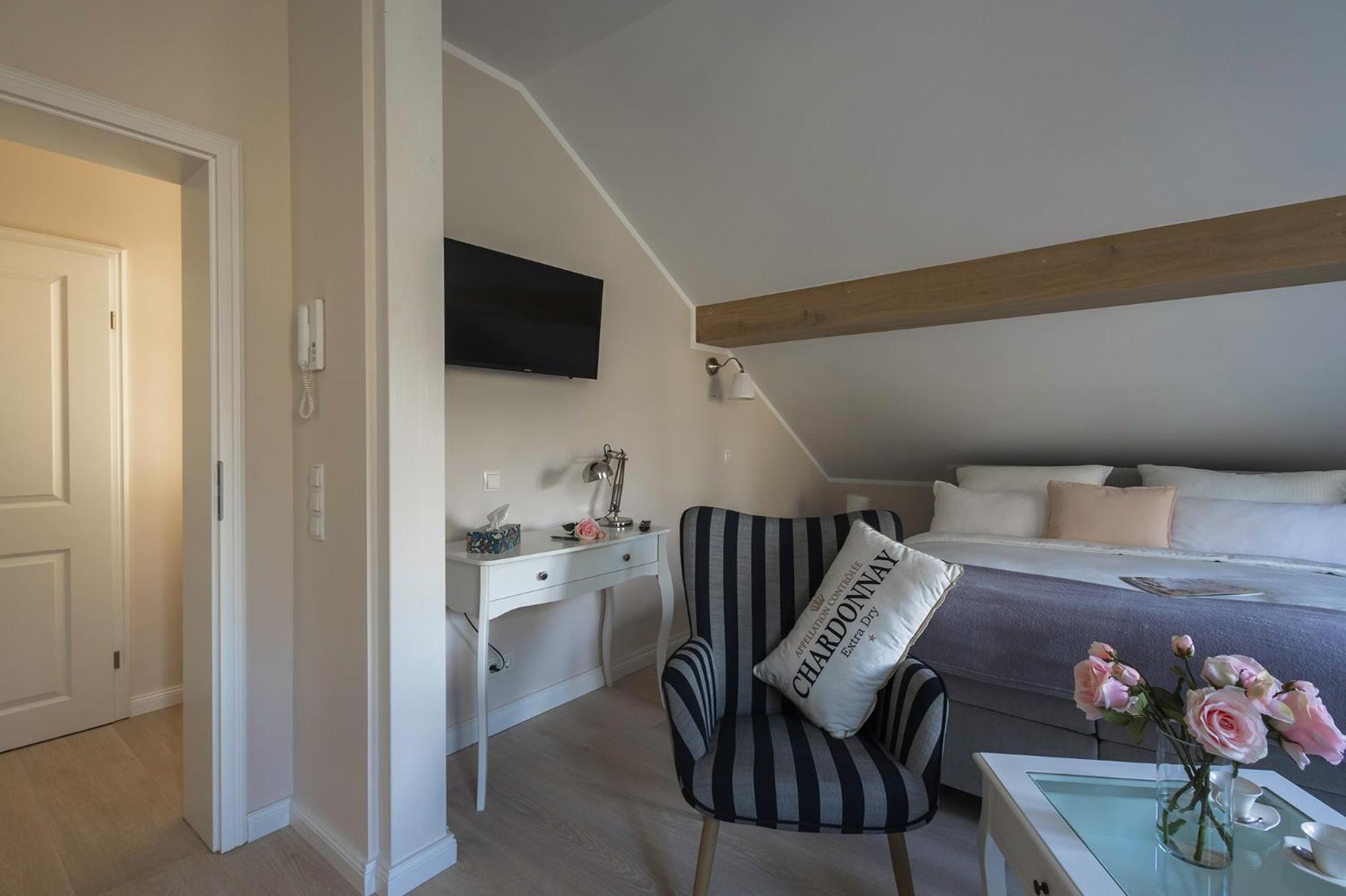 Apartament Nostalgie-Nest Mit Boxspringbett Mayen Zewnętrze zdjęcie